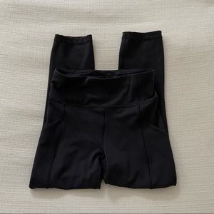 Lululemon invigorate black 23” inseam - size 4